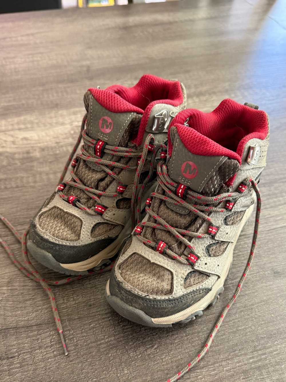 Merrell Kids Brown and Red Trail Sneakers